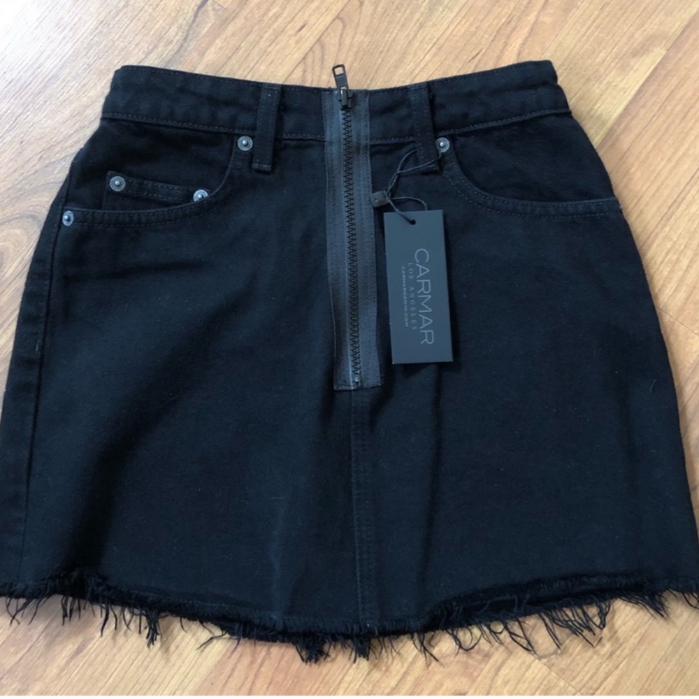 Carmar black jean skirts size 24